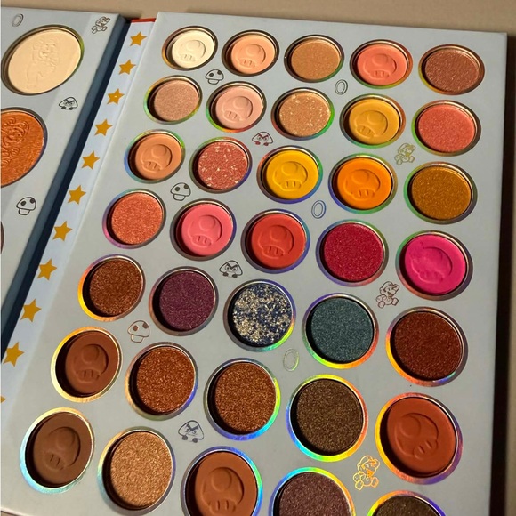 Super Mario   eyeshadow palette